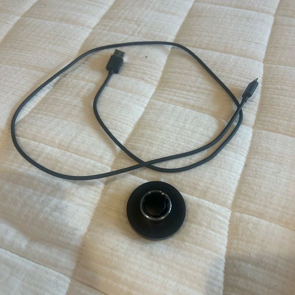 Oura Black Charging Dock with USB Cable